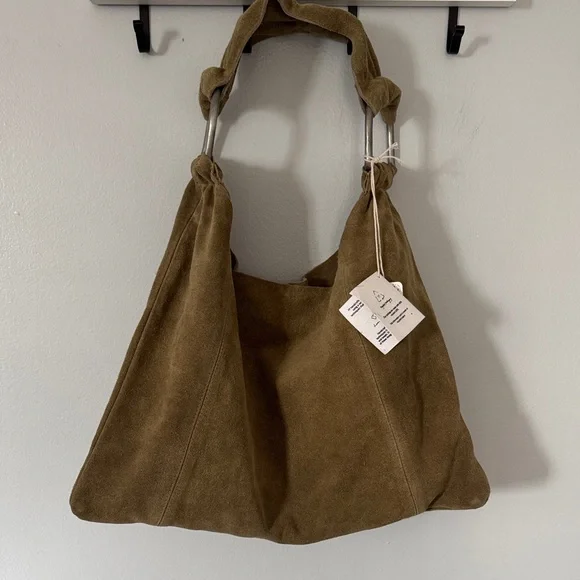 FREE PEOPLE
Bobbi Slouch Suede Tote - Sand - Picture 5 of 8